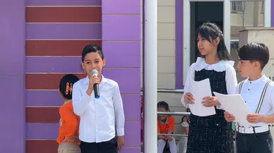 Diyarbakır’da çocuklar 23 Nisan’ı bayram havasında kutladı