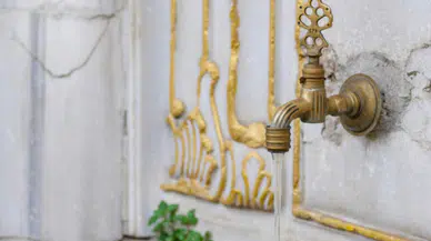 Çınar’da hafif ticari araç savruldu: 1 yaralı