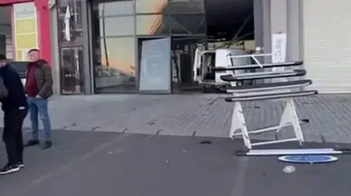 Diyarbakır’da araç fren yerine gaza basınca iş yerine daldı