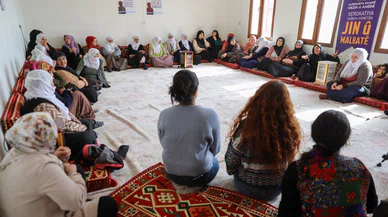 Hazro’da 8 Mart için kadın buluşması