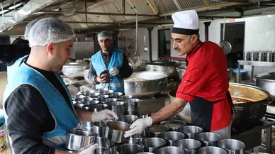 Diyarbakır'da mahkumlar, 3 bin kişiye iftar hazırlıyor