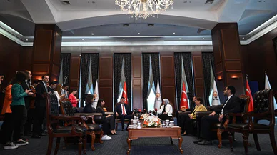 Siyasilerden bayram mesajından süreç açıklaması