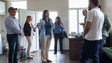 Diyarbakır'da Eşbaşkanların esnaf ziyaretinde raylı sistem müjdesi geldi