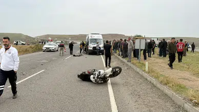 Diyarbakır Bismil'de acı kaza: Minibüsle çarpışan 14 yaşındaki Enes hayatını kaybetti