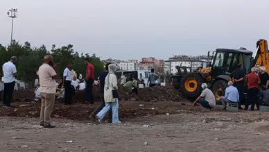 Lice yolundaki acı kaza yürekleri dağladı 7 kişi son yolculuğuna uğurlanıyor