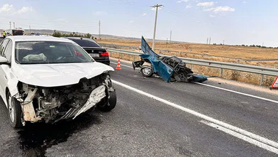 Diyarbakır’da korkunç kaza: 2’si ağır 4 yaralı