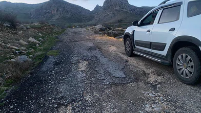 Lice'de bozuk yollar vatandaşları isyan ettirdi