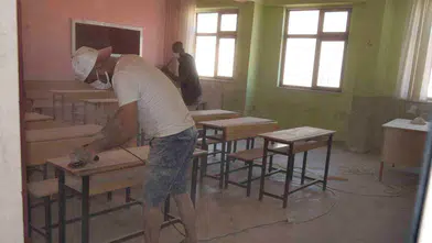 Eğil’de okul idarecilerinden örnek davranış: Tatilde tadilat