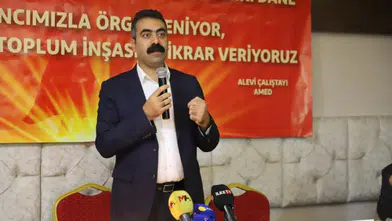 Diyarbakır’daki Alevi Çalıştayı’nda Ortadoğu’ya demokrasi çağrısı