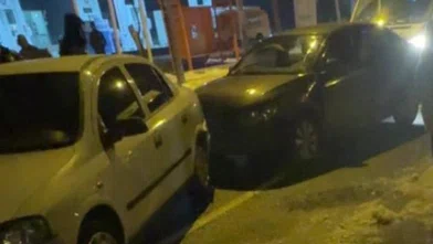 Diyarbakır'da Çermik-Siverek yolunda iki araç çarpıştı: Yaralı var