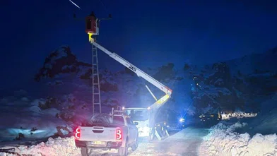 Diyarbakır'da 1 metre karda elektrik seferberliği: 5 bin abonenin enerjisi sağlandı
