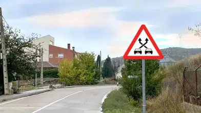 Sürücüler bu levhaya dikkat: İhlal eden dönüş arıyor