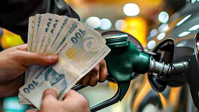Böyle zam tarihte yok! Motorine 12 TL benzine 3 TL zam geliyor