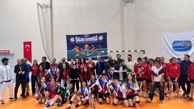 Diyarbakır'da üniversiteler arası salon futbolunda şampiyon belli oldu