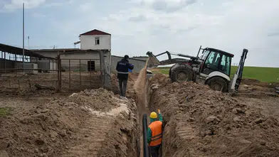 Diyarbakır’da 35 yıllık mahalleye ilk kanalizasyon hattı geliyor