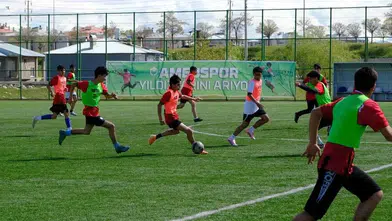 Amedspor aşkı Van'ı salladı: 800 genç sahaya indi