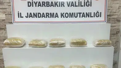 Diyarbakır'da zehir tacirlerine geçit yok: 60 kişiye işlem yapıldı