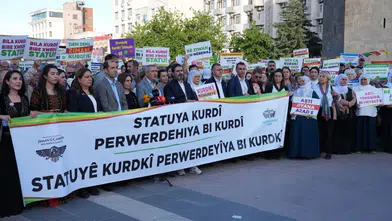 Diyarbakır'da Kürtçenin korunması ve yaşatılması için bir araya geldiler