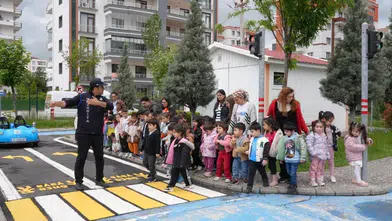 Diyarbakır'da çocuklar trafikte saygı kültürünü öğrendi: Eğlence ve eğitim bir arada