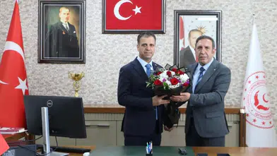 Diyarbakır'da bayrak değişimi: Halef-Selef müdürler için devir teslim töreni yapıldı