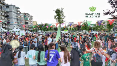 Diyarbakır'daki Peyas Buluşmaları'nda kadınlardan çocuklara herkes coştu