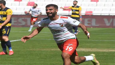 Amedspor formasıyla şampiyonluk yaşayan isim herkesi şaşırttı: 3. Lig'e gidiyor