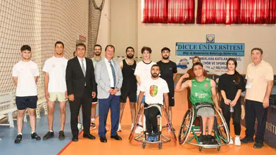 Diyarbakır'da özel yetenek sınavına büyük ilgi: Yüzlerce aday ter döküyor