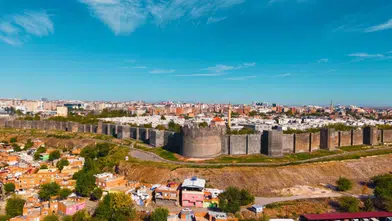 Diyarbakır'da sıcaklık mevsim normallerinin altına indi: İşte ilçelerde hava durumu
