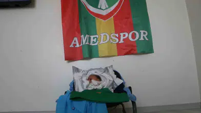 Amedspor tutkusu nüfus cüzdanına işlendi: Bebeğine Adem Mbaye Diagne adını verdi