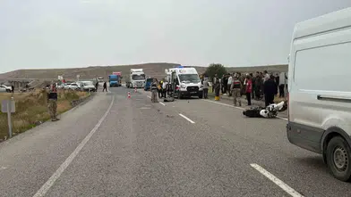 Diyarbakır Bismil'de acı kaza: Minibüsle çarpışan 14 yaşındaki çocuk hayatını kaybetti