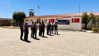 Diyarbakır genelinde jandarma operasyonu: Kesinleşmiş hapis cezası olan 76 kişi yakalandı