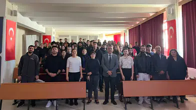 Diyarbakır'da veteriner hekim adayları kendi kulüplerini kurdu: Teorik bilgi sahada hayat buluyor