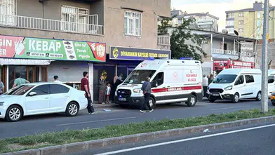 Kayapınar Peyas Mahallesi'nde acı olay 35 yaşındaki şahıs ağaçta ölü bulundu