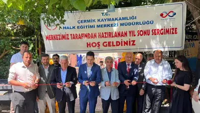 Çermik'te kadınların yıl boyu süren büyük emeği Kursiyerlerin el işleri ziyaretçileri