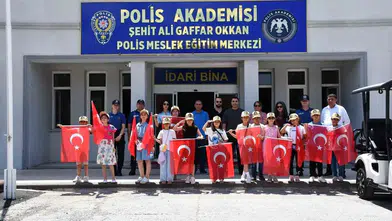 Diyarbakır'da öğrencilere polislik eğitimi Ali Gaffar Okkan'ın mirası çocuklarla buluştu