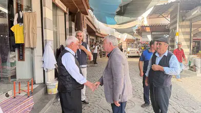 Çermik Belediye Başkanı Karamehmetoğlu pazar esnafını dinledi Sorunları yerinde çözüyoruz