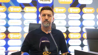 Amedspor sahasında Erzurumspor engelini 3 golle aştı Besnik Hasi galibiyeti yorumladı