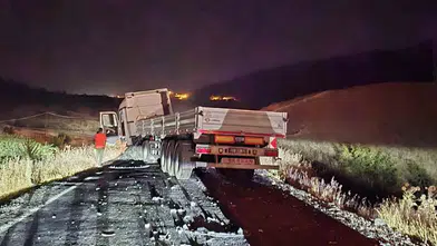 Diyarbakır Lice karayolunda feci kaza Hatalı sollama iki can aldı, bir kişi yaralandı