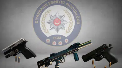Diyarbakır sokaklarında güven mesaisi Yunus timlerinden ruhsatsız silahlara geçit yok