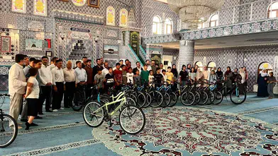Dicle'de yaz kursu heyecanı Bilgi ve spor turnuvalarında dereceye giren öğrencilere ödül