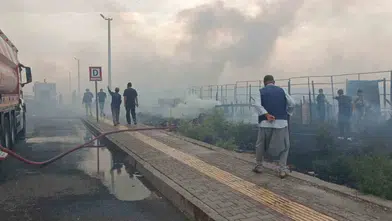 Diyarbakır Talaytepe'de anız yangını paniği Dumanlar hastane çevresini etkisi altına aldı