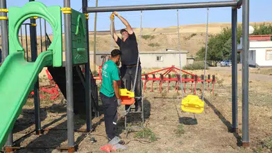 Diyarbakır'ın kırsal mahallelerinde 39 noktada çocuklara özel oyun alanları kuruldu