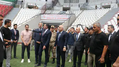 Amedspor Süper Lig maratonuna hazır: Vali Zorluoğlu Diyarbakır Stadı'nı ziyaret etti