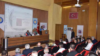 Diyarbakır Dicle Üniversitesi'nde kritik tıp sempozyumu: Abdominal sepsis masaya yatırıldı
