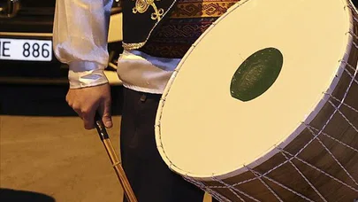 Diyarbakır'da sahura kaldıran halay: Yıllardır gelenek sürüyor