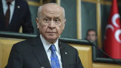 Bahçeli'den Amedspor uyarısı: Spor kisvesiyle barış zehirlenemez