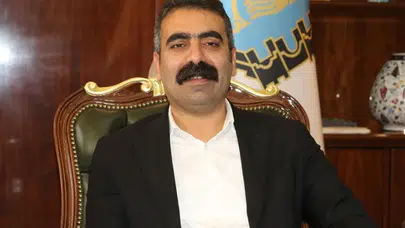 Diyarbakır'da flaş gelişme Doğan Hatun sağlık sorunları nedeniyle görevinden çekildi