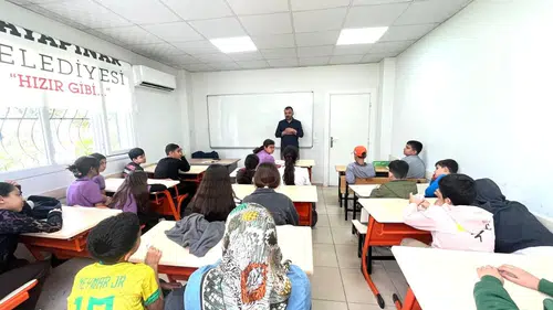 Diyarbakır'da 5. ve 6. sınıf öğrencilerine ücretsiz sınav desteği