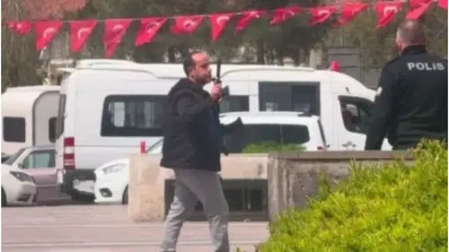 Diyarbakır ucuz atlattı: Meydanda rastgele ateş açtı! Yaralı var mı?