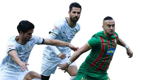 Amedspor Bodrum FK maçında ilk yarı golsüz tamamlandı: Rakip 10 kişi kaldı
